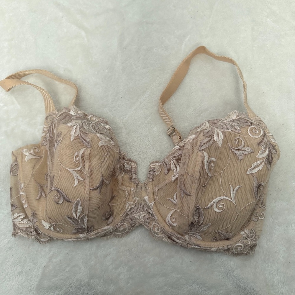 Soma Beige Unlined Bra size 36DDD